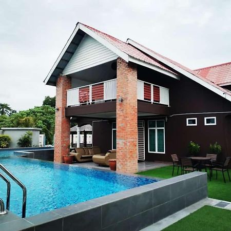 Destini Akef Villa 2 Pantai Cenang  Exterior photo